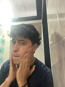 nico herrera   online show from July 4, 2026, 10:49 pm