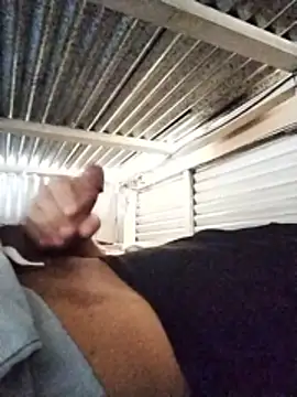 RealBigDickBoy online show from April 7, 2026, 6:25 am