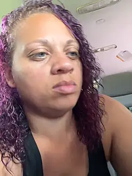 SHY QUINN online show from May 14, 2026, 2:46 pm