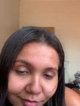 viviboraaaa online show from June 18, 2026, 4:22 pm