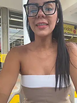 SofiParma online show from May 17, 2026, 6:59 pm
