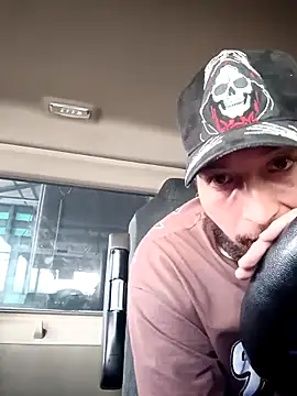 Aleja23lu online show from March 30, 2026, 10:00 pm