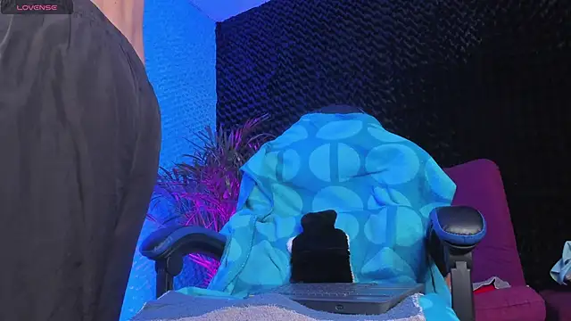 otter wet  online show from May 22, 2026, 9:26 am