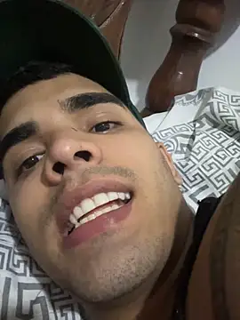 Josehjr online show from April 18, 2026, 10:54 pm
