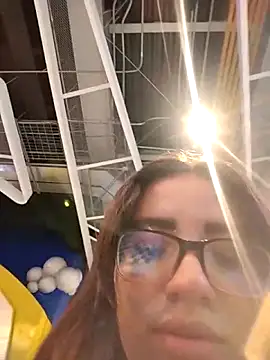 martina 7 online show from April 6, 2026, 9:38 pm