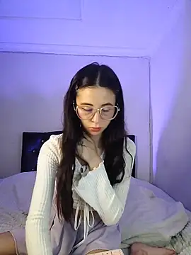 its Lia 1 online show from May 2, 2026, 3:28 pm