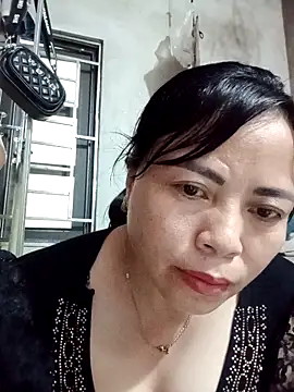 -Hami- online show from May 12, 2026, 7:49 am