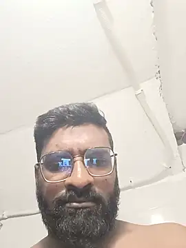 Snapshot of surya385 chatting on May 25, 2026, 2:06 am surya385 online show from May 25, 2026, 2:06 am