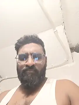 Snapshot of surya385 chatting on May 29, 2026, 3:10 pm surya385 online show from May 29, 2026, 3:10 pm