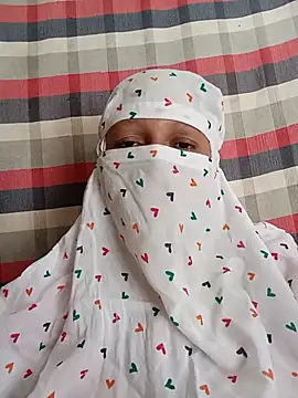 sapan sexe online show from June 17, 2026, 6:27 am