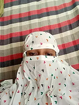 sapan sexe online show from June 22, 2026, 4:42 am