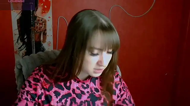 Tiffani Angel online show from April 30, 2026, 5:36 am