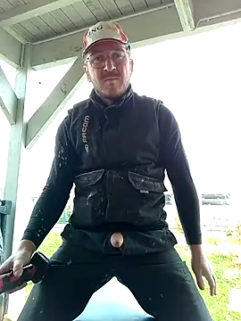 alicancetin11 online show from April 3, 2026, 10:35 am