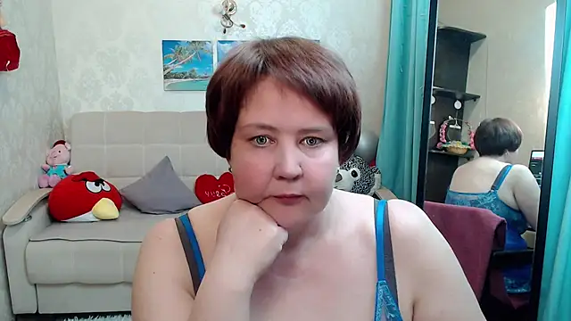 Snapshot of QUEEN02030 chatting on April 20, 2026, 3:15 pm QUEEN02030 online show from April 20, 2026, 3:15 pm