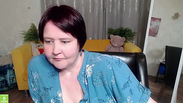 Snapshot of QUEEN02030 chatting on May 19, 2026, 9:59 am QUEEN02030 online show from May 19, 2026, 9:59 am