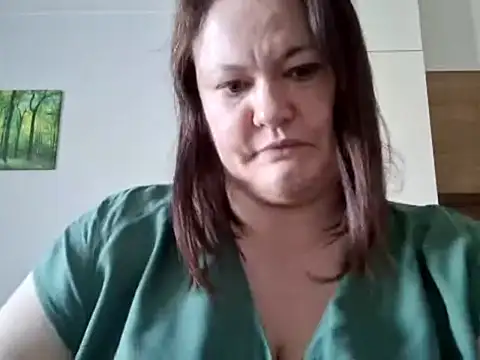 Snapshot of OpheliaMilf chatting on April 15, 2026, 1:07 pm OpheliaMilf online show from April 15, 2026, 1:07 pm