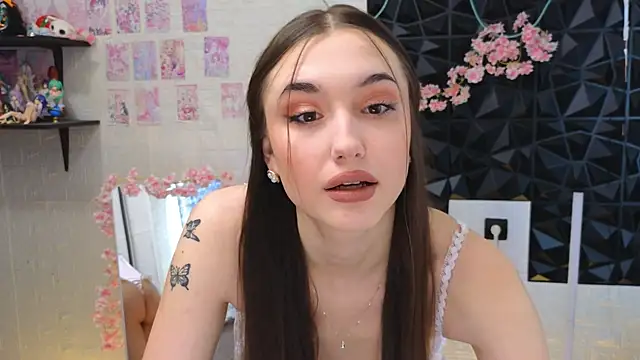belle cute online show from April 9, 2026, 2:11 am