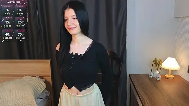 JazminLantey online show from April 12, 2026, 1:10 am