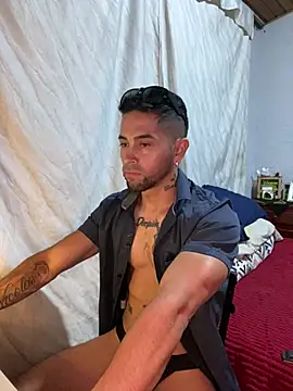 Sexmuscle17 online show from July 1, 2026, 3:45 pm