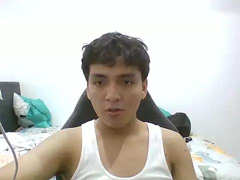 Snapshot of boynovaa chatting on May 7, 2026, 11:54 pm boynovaa online show from May 7, 2026, 11:54 pm