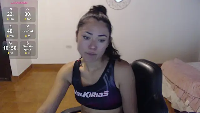 Snapshot of FreyaRouge chatting on May 9, 2026, 7:08 pm FreyaRouge online show from May 9, 2026, 7:08 pm