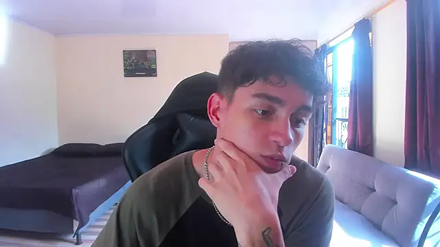 Luke Chill online show from April 10, 2026, 1:38 pm