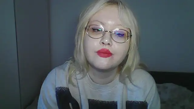 Elayne Sweet online show from May 13, 2026, 6:11 am
