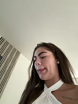 Jessiebx online show from April 9, 2026, 10:42 am