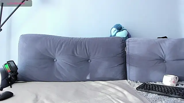 Recklessalanx online show from April 1, 2026, 4:46 am