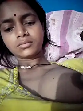 Snapshot of Payel_1 chatting on April 4, 2026, 8:45 am Payel 1 online show from April 4, 2026, 8:45 am