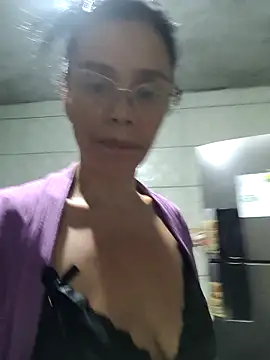 Snapshot of Cristotoza chatting on June 4, 2026, 8:37 pm Cristotoza online show from June 4, 2026, 8:37 pm