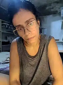 Snapshot of Cristotoza chatting on June 9, 2026, 6:25 am Cristotoza online show from June 9, 2026, 6:25 am