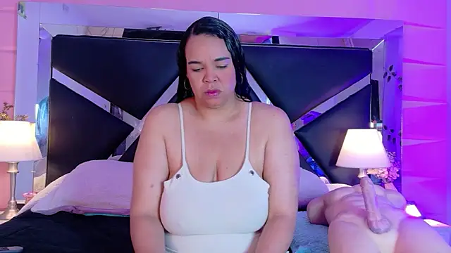 Veronica Nasty  online show from June 26, 2026, 7:51 pm