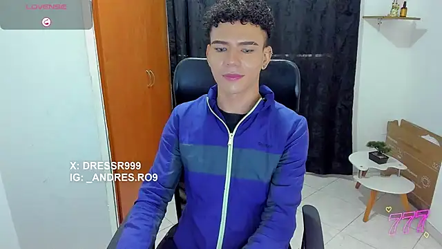 sebascuterouss online show from July 4, 2026, 12:00 pm