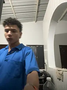 sebascuterouss online show from July 6, 2026, 4:53 am