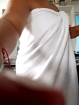 Zafiro MD online show from May 1, 2026, 12:32 pm