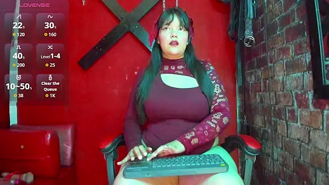 ScarletVibe online show from April 9, 2026, 11:04 am