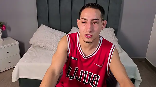 Snapshot of jhan_vassilis chatting on April 9, 2026, 1:38 am jhan vassilis online show from April 9, 2026, 1:38 am