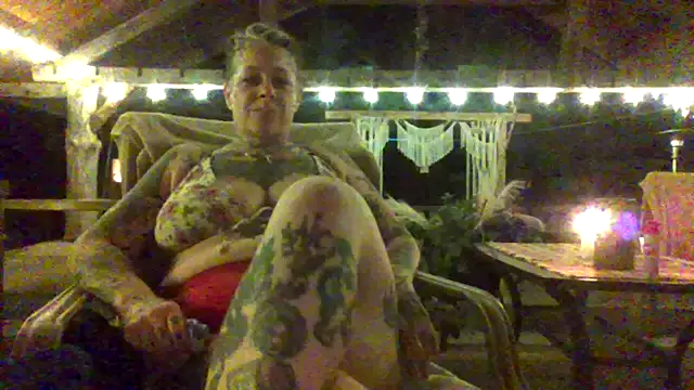 Kitty bang online show from June 21, 2026, 3:20 am