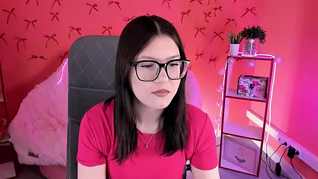 JennyGibson online show from May 3, 2026, 5:02 am