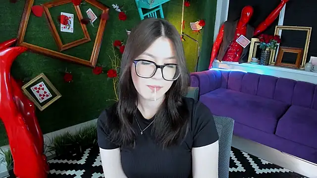 JennyGibson online show from July 7, 2026, 1:04 pm