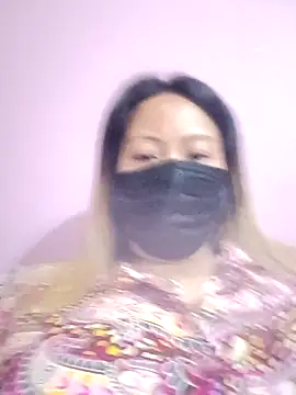 Bristy BigBoobs online show from April 10, 2026, 3:28 pm