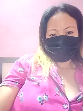Bristy BigBoobs online show from April 14, 2026, 3:12 am