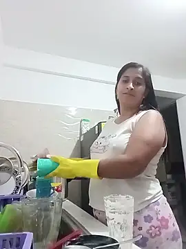 SofiaMendez1  online show from May 15, 2026, 2:18 am