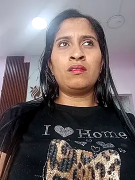 SofiaMendez1  online show from May 19, 2026, 4:02 pm