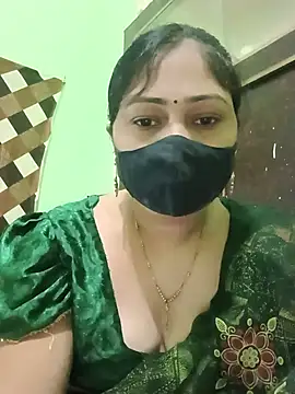 Pinki-girl online show from July 5, 2026, 4:41 am