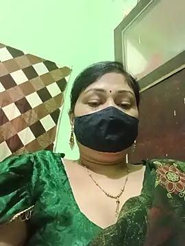 Pinki-girl online show from July 7, 2026, 7:45 am