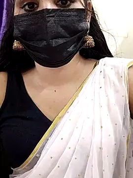 Snapshot of Shakshana-queen chatting on April 5, 2026, 10:23 am Shakshana-queen online show from April 5, 2026, 10:23 am