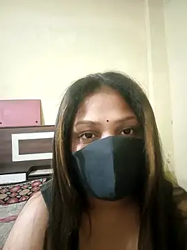 SluttySonam online show from April 9, 2026, 1:05 pm