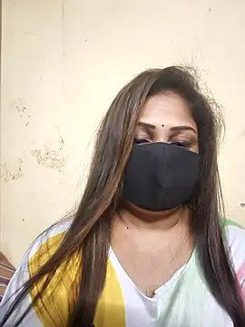 SluttySonam online show from April 18, 2026, 8:31 pm